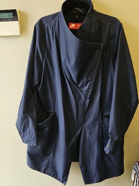 Nike Women’s Navy Draped Trench Coat Sz Large With Large Pockets - Picture 5 of 6